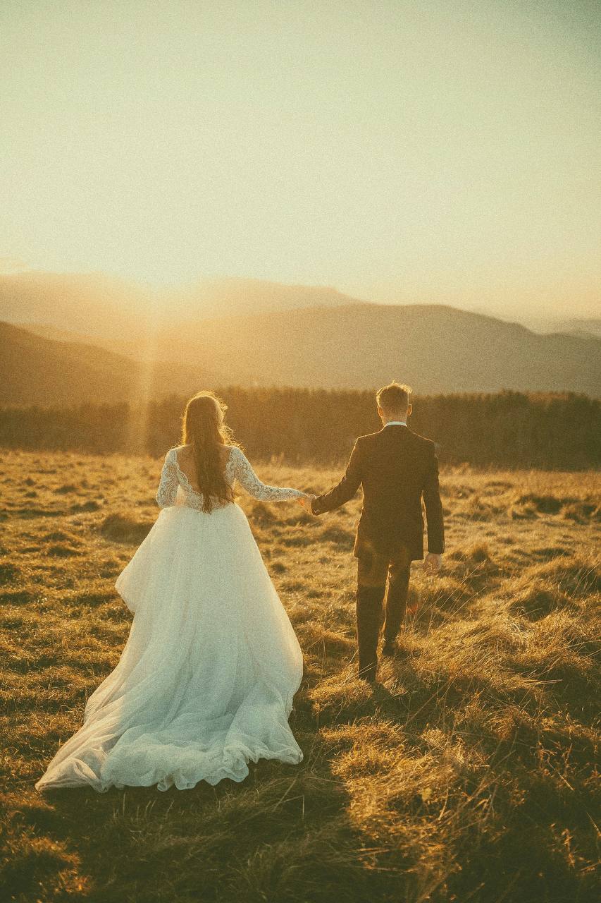 Wedding photo with film camera look using Dumpit app